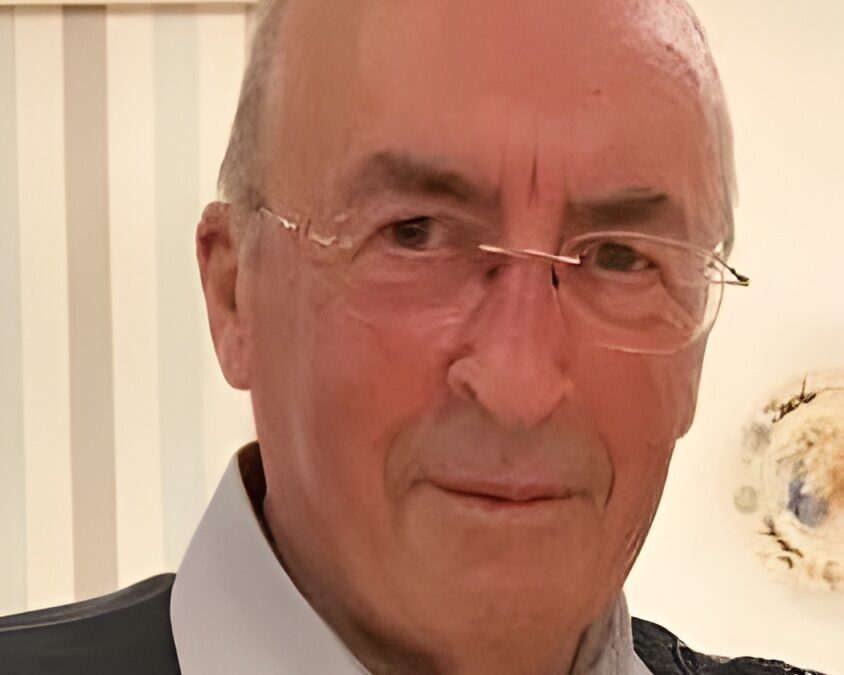 Ian Dunsire FRIAS, RIBA   Former President PAA 20 Oct 1938 -13 Dec 2025